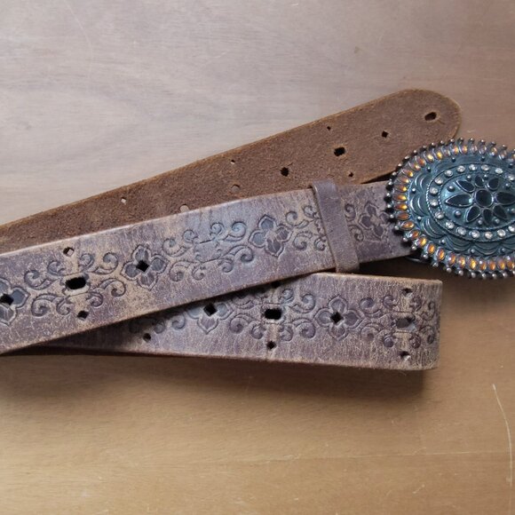 Tooled Leather Western Boho Style Belt • 40” - Picture 5 of 7